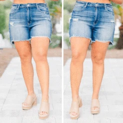 Floating On By Shorts, Dark Wash 15 Floating On By Shorts, Dark Wash -Chic Soul Store 6 4c13f296 83bf 44bc ad0c eae1c58cd6d0