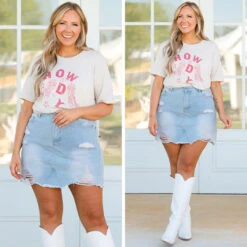 Go Saddle Up Tee, Heather Dust 13 Go Saddle Up Tee, Heather Dust -Chic Soul Store 6 67293349 9096 4819 8ec3 9e0d1bb72130