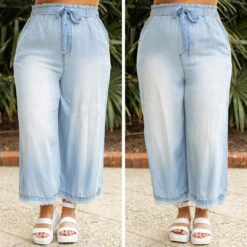 Light And Free Pants, Light Denim 13 Light And Free Pants, Light Denim -Chic Soul Store 6 ef36b95b 2c2f 49f2 8d09 5c6304be4e40
