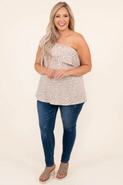 Live Boldly Top, Beige 9 Live Boldly Top, Beige -Chic Soul Store 7 28 13042