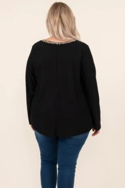 Let's Prowl Around Top, Black 12 Let's Prowl Around Top, Black -Chic Soul Store 7 28 13118