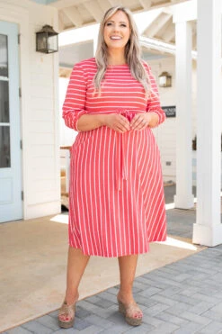 Holding Hands On The Boardwalk Dress, Coral -Chic Soul Store 746A0283