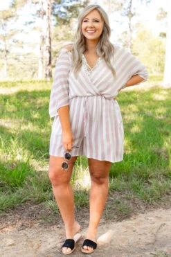 See My Fate Romper, Mauve -Chic Soul Store 746A2919 Edit