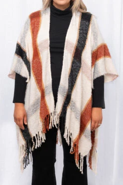 I Make My Own Decisions Kimono, Cream -Chic Soul Store 8 18 13981