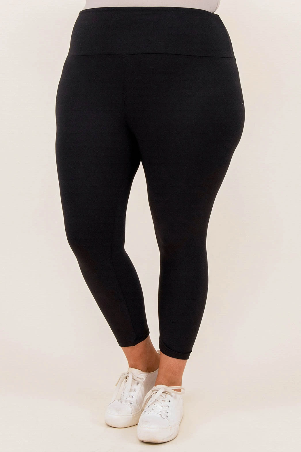 The Perfect Capri Fit Leggings, Black 3 The Perfect Capri Fit Leggings, Black