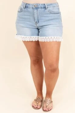 A Friend Like Me Shorts, Light Wash