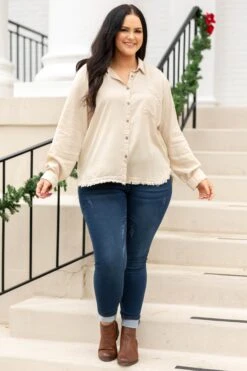 Basically Never Top, Sand -Chic Soul Store BasicallyNeverTop Sand 2