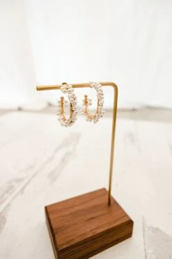 Beautiful Flower Earrings, Cream