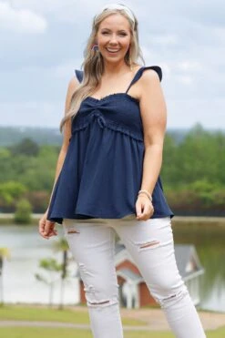 Blossoming Flower Top, Navy