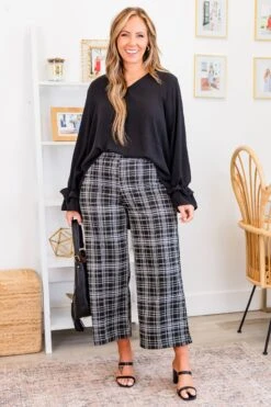 Blushing Babe Top, Black -Chic Soul Store BlushingBabeTop Black 5