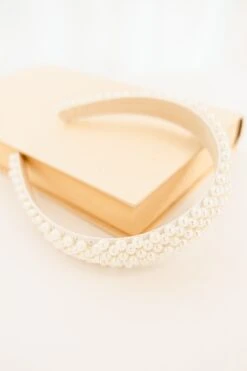 Breakfast At Tiffany's Headband, White 9 Breakfast At Tiffany's Headband, White -Chic Soul Store BreakfastAtTiffany sHeadband White 2