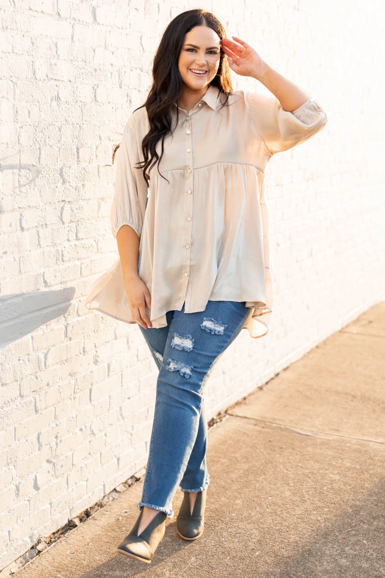 Castle In The Valley Tunic, Warm Sand 5 Castle In The Valley Tunic, Warm Sand - Image 3