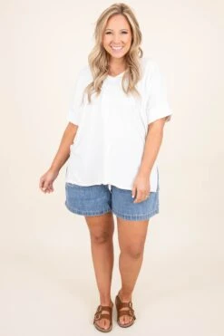 Catch The Tide Shorts, Denim 11 Catch The Tide Shorts, Denim -Chic Soul Store CatchTheTideShorts Denim 5