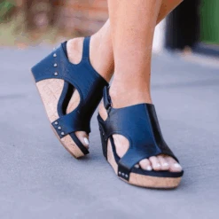Corky's: Step On Over Wedges, Black