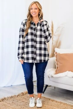 Cozy Strolls Shacket, Black-Ivory -Chic Soul Store CozyStrollsShacket Black Ivory 5