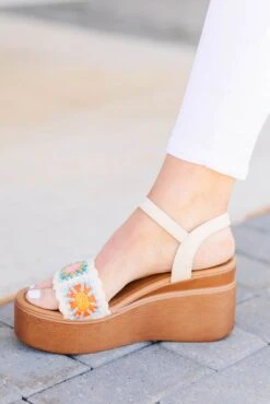 Crochet Away Wedges, Beige -Chic Soul Store CrotchetAwayWedges Beige 4