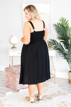 Effortlessly Elegant Dress, Black -Chic Soul Store DSC0013ed