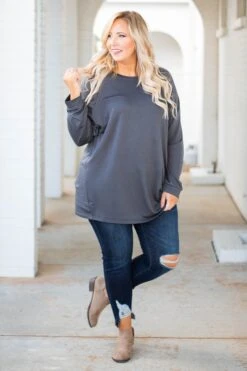 Relaxed Hem Slouchy Dolman Tunic, Charcoal Fleece -Chic Soul Store DSC0484 dc5687b8 c519 4013 a752 3a8ff9f45743