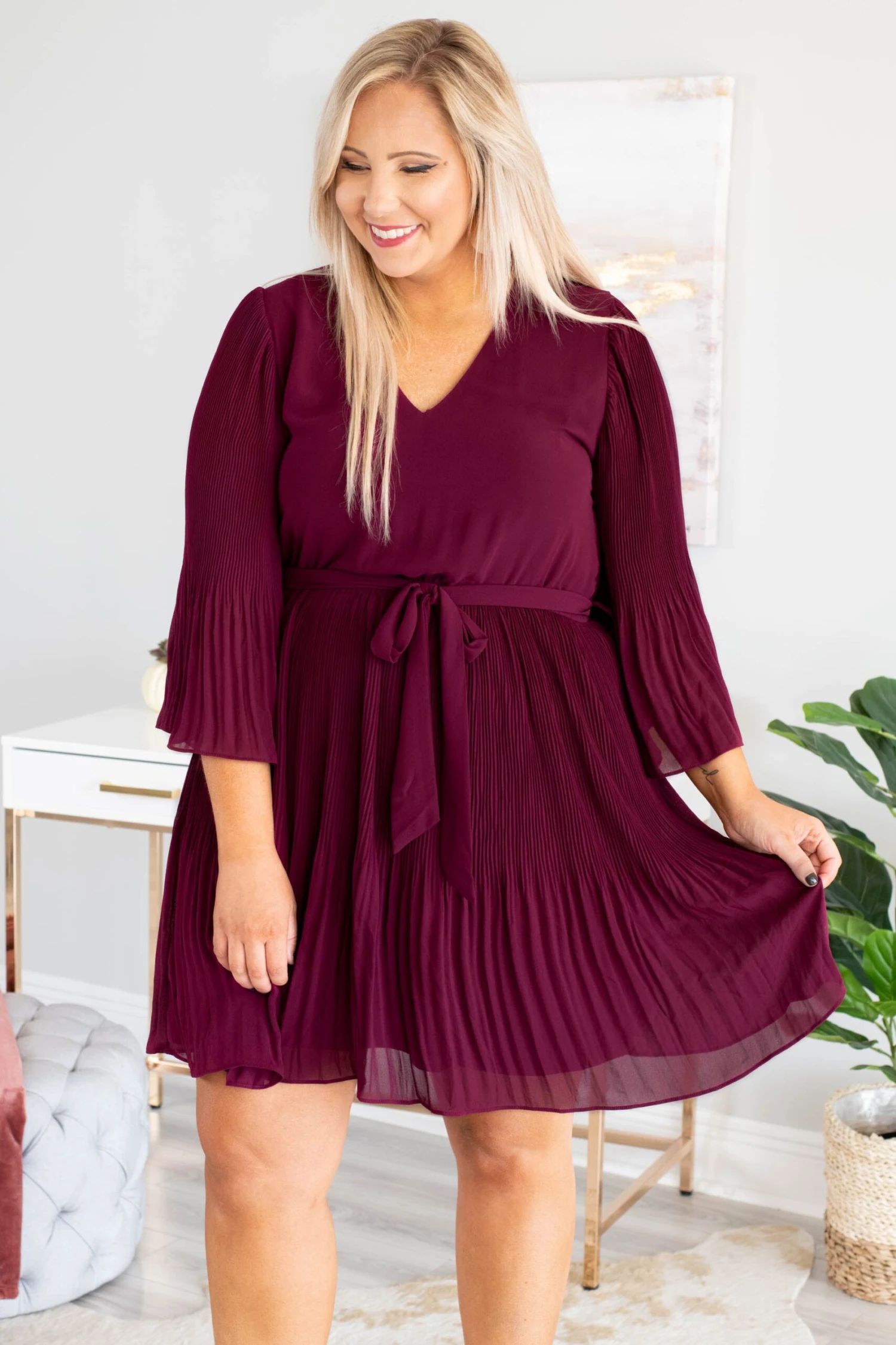 Spinning Around The Dance Floor Dress, Wine 3 Spinning Around The Dance Floor Dress, Wine