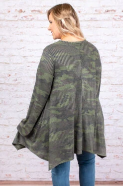 On The Fringes Top, Olive 10 On The Fringes Top, Olive -Chic Soul Store DSC 1220 Edit