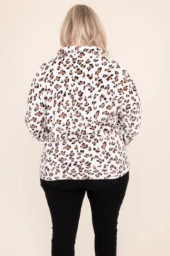 Once In A Wild Top, Ivory-Mocha 12 Once In A Wild Top, Ivory-Mocha -Chic Soul Store DSC 1334 28dab452 a04e 4402 8318 43d0110a0781