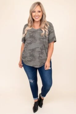 Make Me Stay Top, Charcoal -Chic Soul Store DSC 1587 db2f678c 07a4 4892 9be0 c0ed3d249132