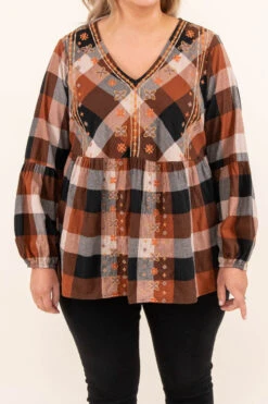 Gotta Be Me Top, Rust-Black -Chic Soul Store DSC 1687 4ba2e78a c719 4e00 8e10 a9c9072f3726
