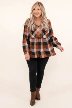 Gotta Be Me Top, Rust-Black -Chic Soul Store DSC 1689 Edit f3d64b35 1c91 4739 91a4 6c914be803e0