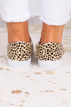 Jump Around Slides, Beige -Chic Soul Store DSC 3343