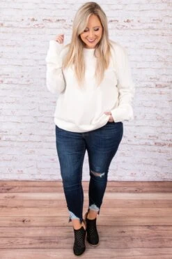 Claim Your Love Sweater, Ivory -Chic Soul Store DSC 3878