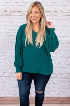 Unwritten Moments Blouse, Hunter Green