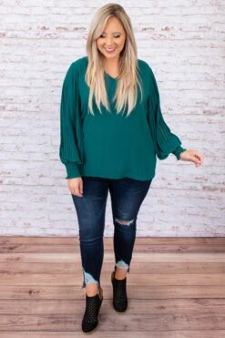 Unwritten Moments Blouse, Hunter Green -Chic Soul Store DSC 3898