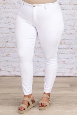 Meet On Main Jeggings, White