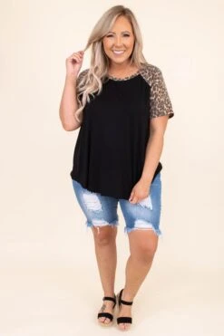 Summer Heat Shorts, Medium Wash -Chic Soul Store DSC 4901 a7291ecd 388b 40bd 9cdc 15fe1164a780