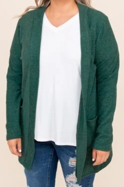 Here For A Lifetime Cardigan, Hunter Green -Chic Soul Store DSC 5813 8e372da1 a815 43d8 afb5 d6517ee7da53