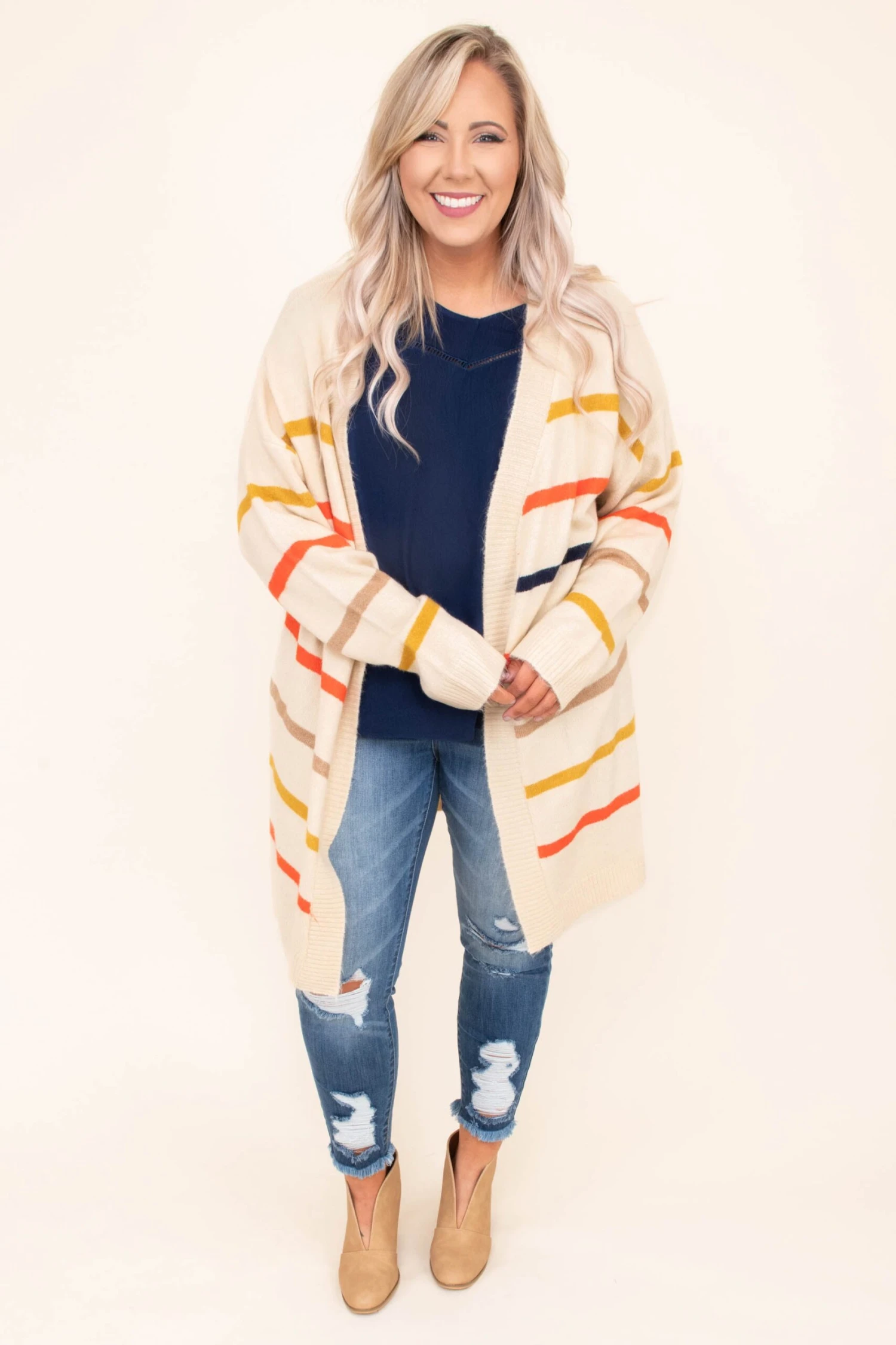 Desert Vibes Cardigan, Taupe 5 Desert Vibes Cardigan, Taupe - Image 3