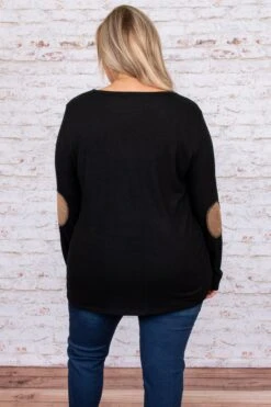 Leaning On You Top, Black 12 Leaning On You Top, Black -Chic Soul Store DSC 8835 Edit 9add1f54 2751 44cb be75 17f7ffff94ca