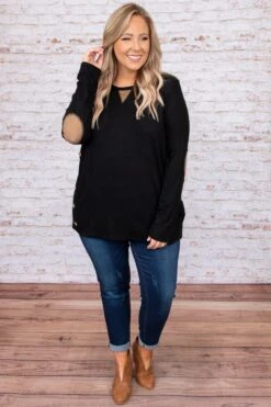 Leaning On You Top, Black 10 Leaning On You Top, Black -Chic Soul Store DSC 8836 Edit 6c941a28 b971 441a a36b 95bb630aefa5