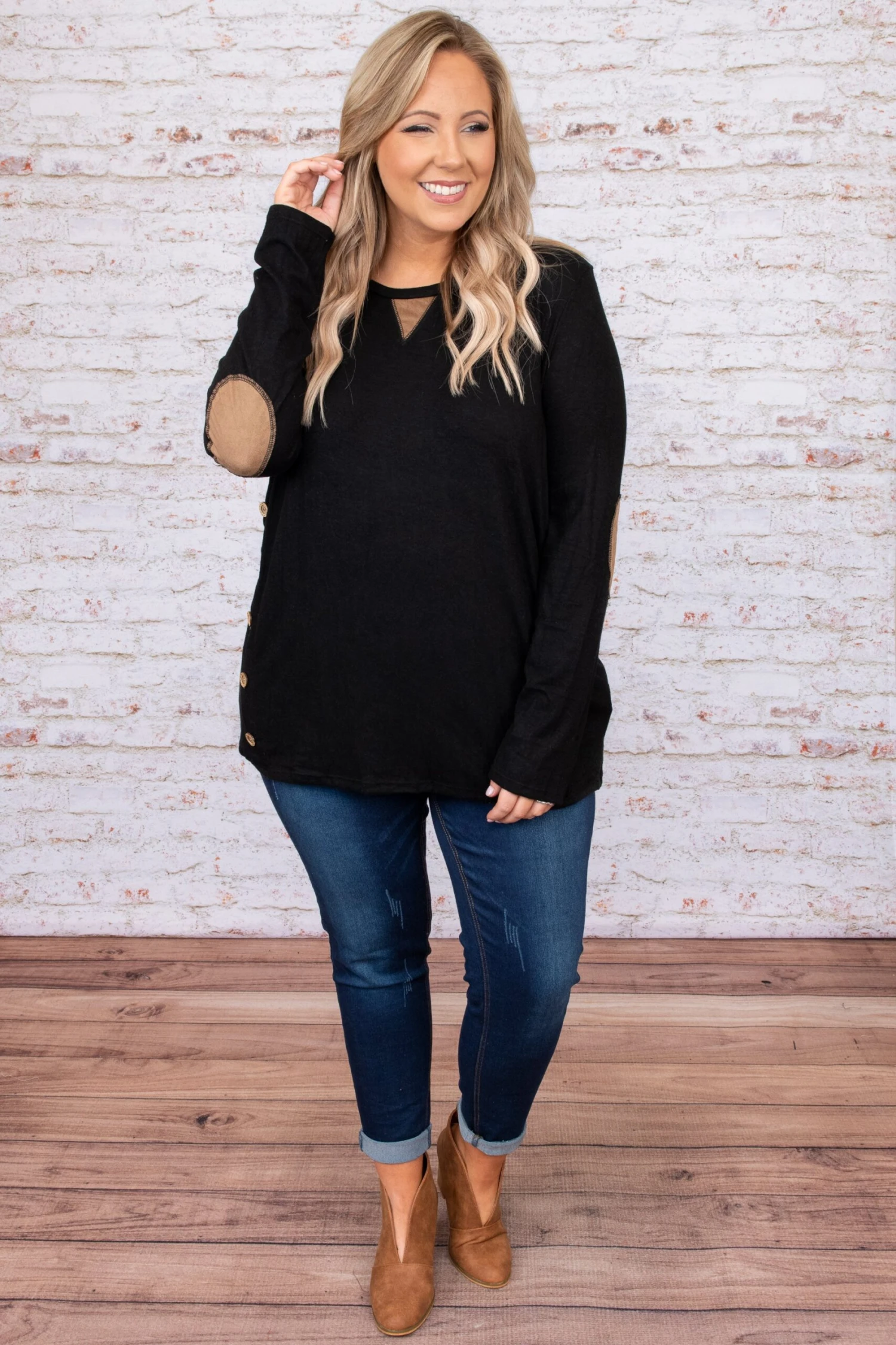 Leaning On You Top, Black 5 Leaning On You Top, Black - Image 3