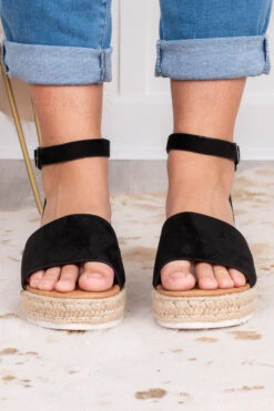 Time To Travel Sandals, Black -Chic Soul Store DSC 9239 Edit d6cba4ea cc82 43a5 ad24 451fd0d216af