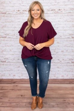 Hiding My Heart Blouse, Eggplant -Chic Soul Store DSC 9387 80f7cc6b e2c5 459e a4b4 1b73056ce9ef