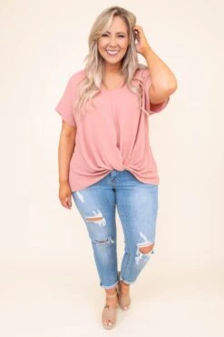 Hiding My Heart Blouse, Mauve 10 Hiding My Heart Blouse, Mauve -Chic Soul Store DSC 9541