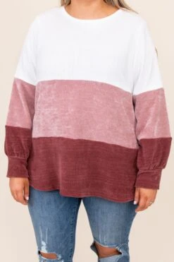 Remarkable Talents Sweater, Ivory-Mauve -Chic Soul Store DSC 9911 864d33c7 42d7 4a13 9a4a 5fe1808f969f