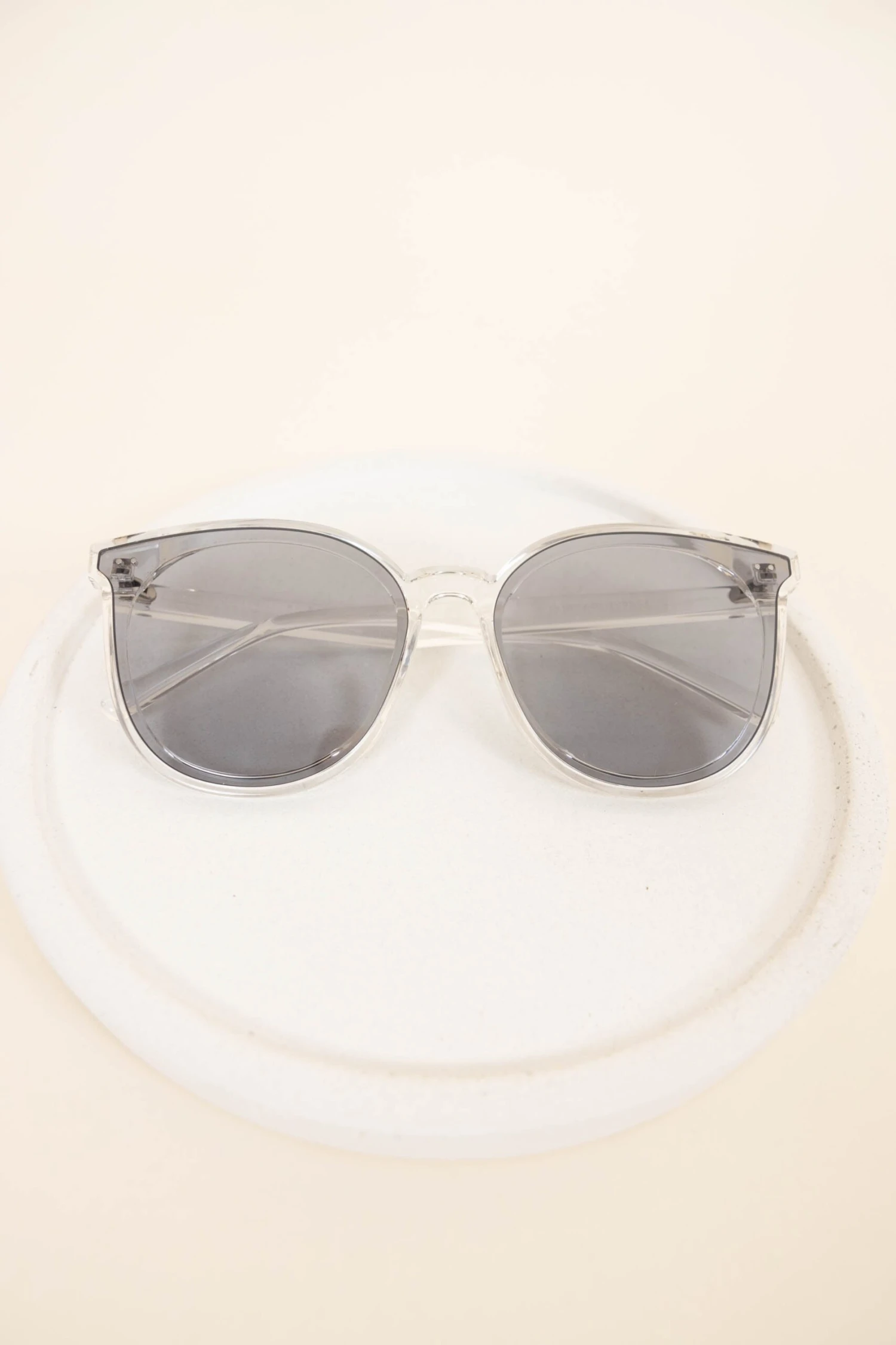 Days In The Shade Sunglasses, Gray 3 Days In The Shade Sunglasses, Gray