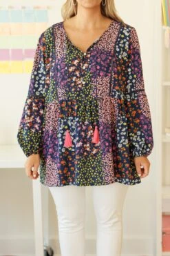 Dazzling Lights Top, Navy -Chic Soul Store DazzlingLightsTop Navy 2