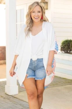 Embracing Myself Kimono, White 9 Embracing Myself Kimono, White -Chic Soul Store EmbracingMyselfKimono White 7934