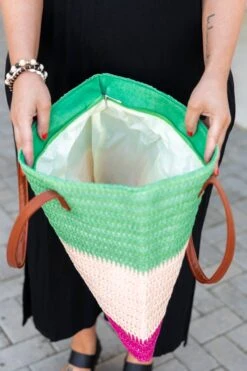 Evenings On The Boardwalk Bag, Green 12 Evenings On The Boardwalk Bag, Green -Chic Soul Store EveningsOnTheBoardwalkBag Green 0002