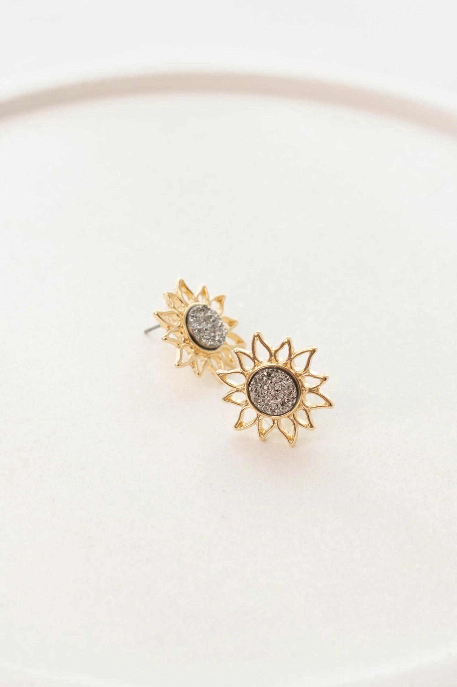 Everybody's Favorite Earrings, Hematite 4 Everybody's Favorite Earrings, Hematite - Image 2