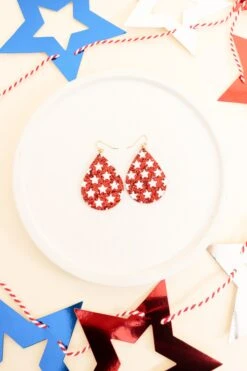 Fifty Stars Earrings, Red -Chic Soul Store FiftyStarsEarrings Red 6