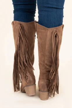 Finally Fringe Boots, Brown 12 Finally Fringe Boots, Brown -Chic Soul Store FinallyFringeBoots Brown 5